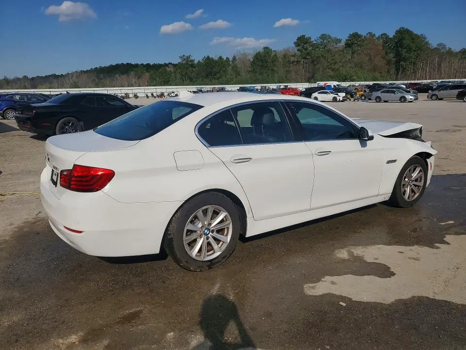2015 BMW 528 XI  