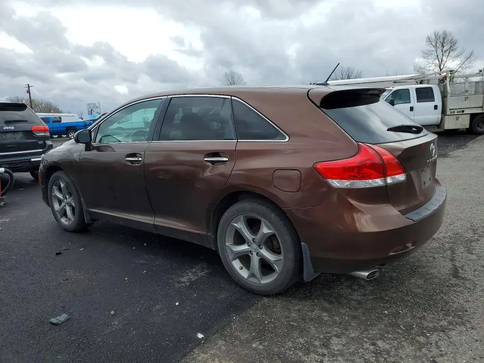 2010 TOYOTA VENZA   