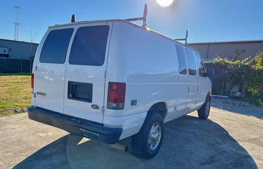 2010 FORD ECONOLINE E250 VAN  