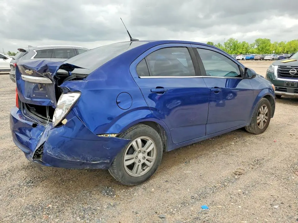 2013 CHEVROLET SONIC LT  
