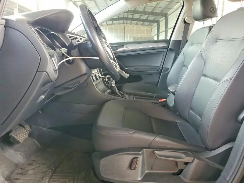 2016 VOLKSWAGEN E-GOLF SEL PREMIUM  