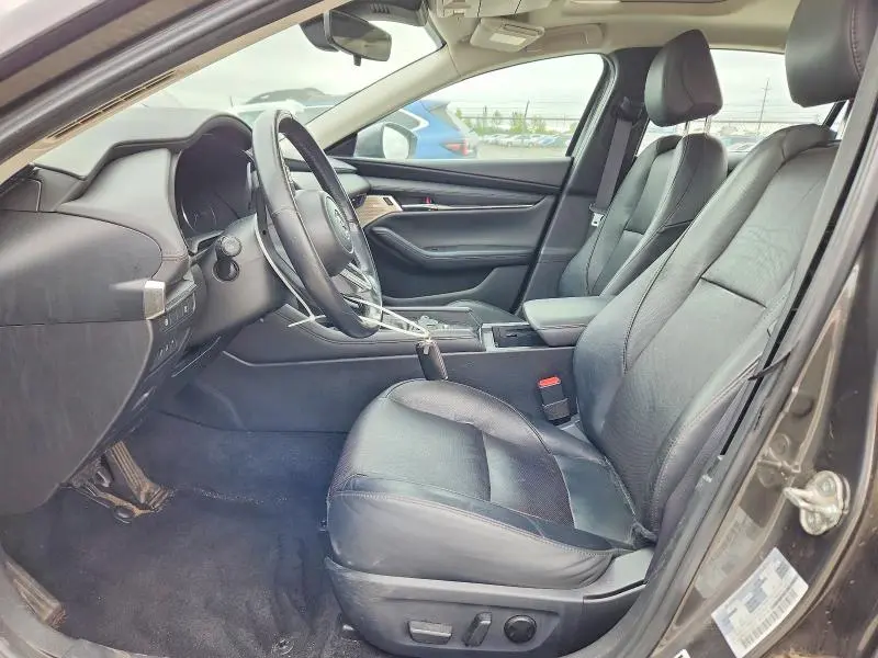 2020 MAZDA 3 PREMIUM  