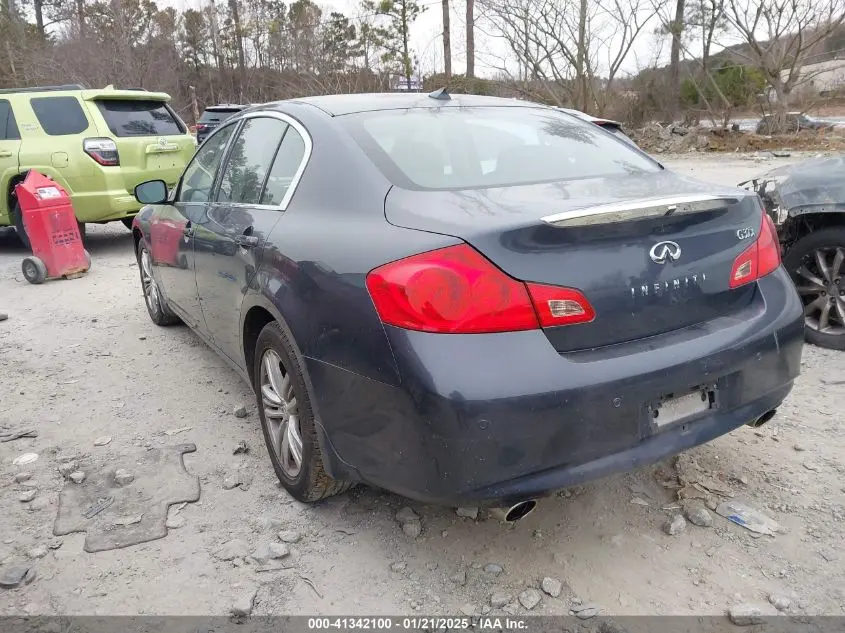 2010 INFINITI G37X  