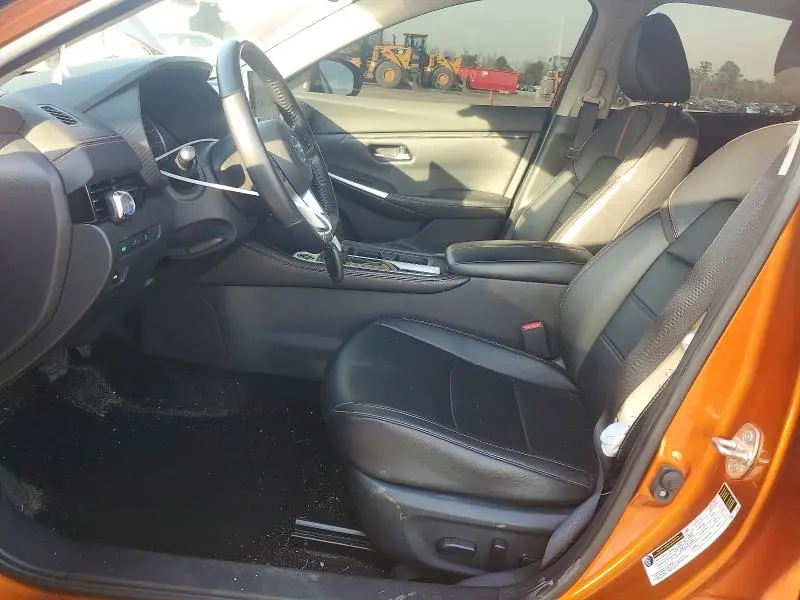 2022 NISSAN SENTRA SR  