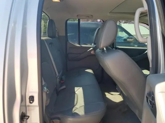 2013 NISSAN FRONTIER S  