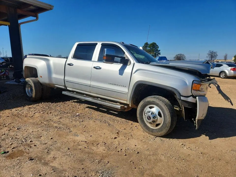 2018 GMC SIERRA K3500 DENALI  