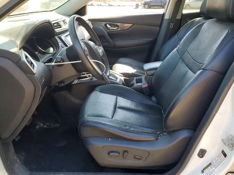 2014 NISSAN ROGUE SL  