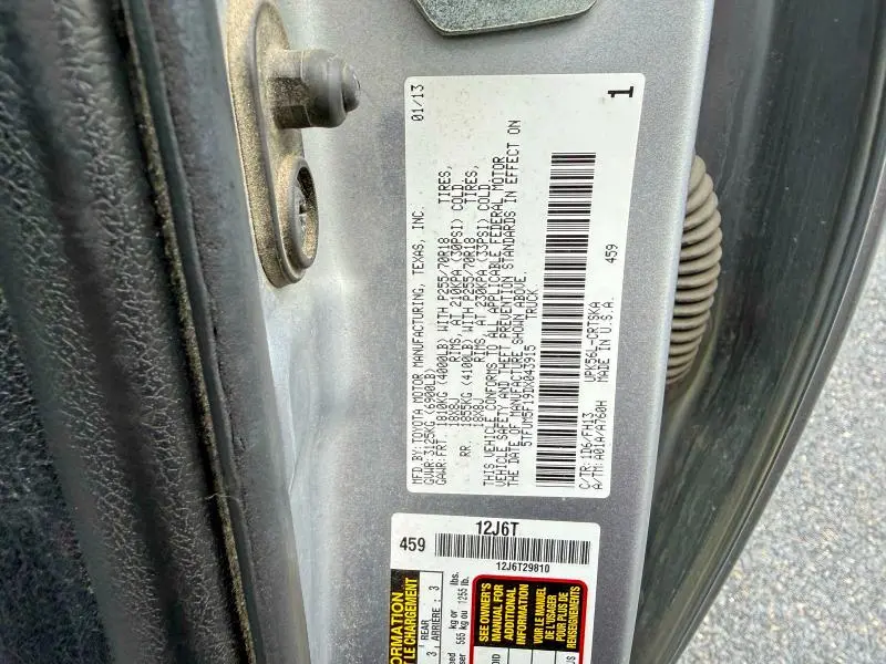 2013 TOYOTA TUNDRA DOUBLE CAB SR5  