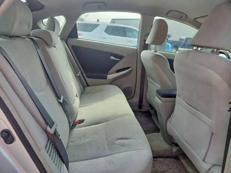 2010 TOYOTA PRIUS II  