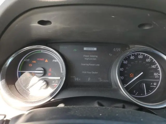 2020 TOYOTA CAMRY XLE  
