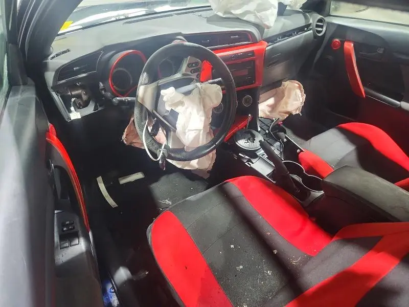 2012 TOYOTA SCION TC   