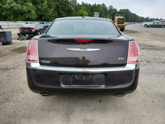 2013 CHRYSLER 300   