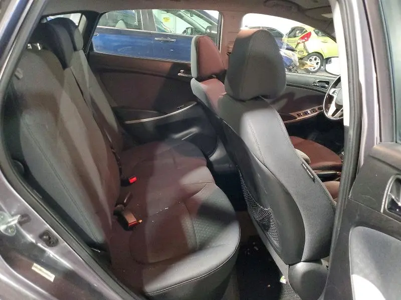 2014 HYUNDAI ACCENT SE  