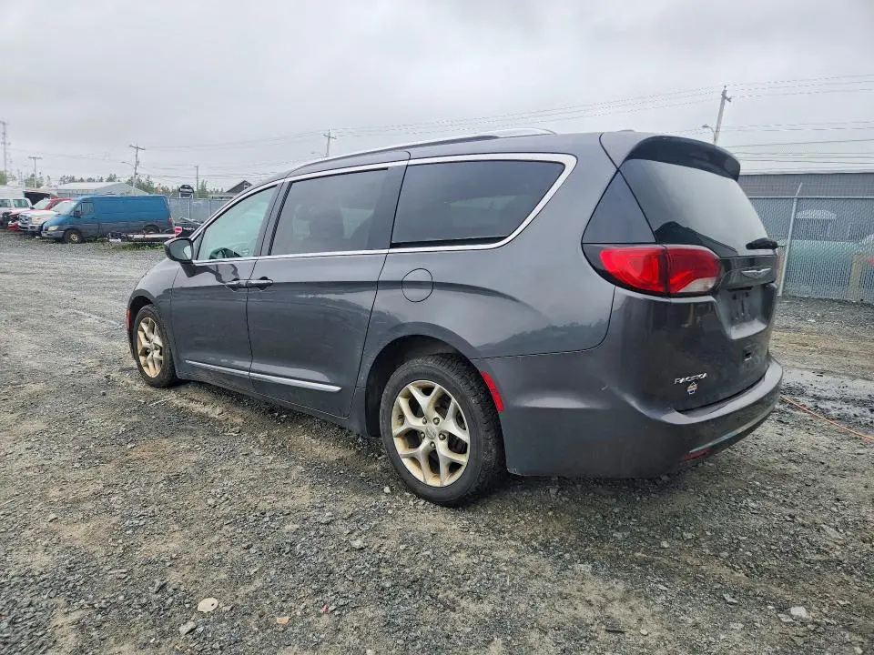2018 CHRYSLER PACIFICA TOURING L PLUS  