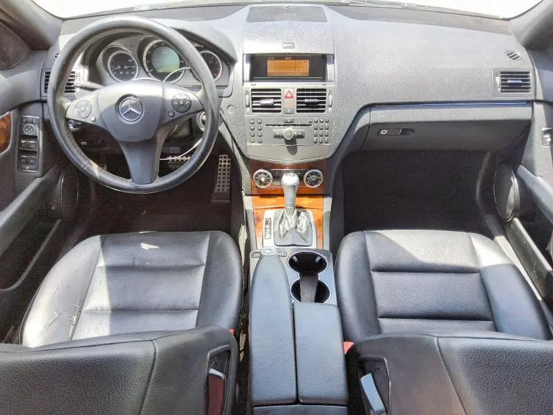 2010 MERCEDES-BENZ C 300  