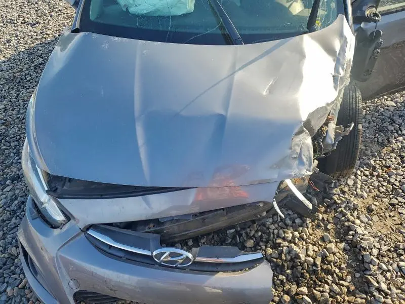 2015 HYUNDAI ACCENT GS  