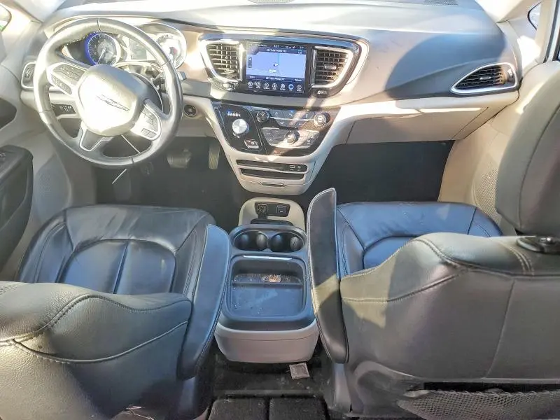 2017 CHRYSLER PACIFICA TOURING L  