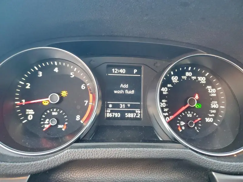 2016 VOLKSWAGEN PASSAT S  