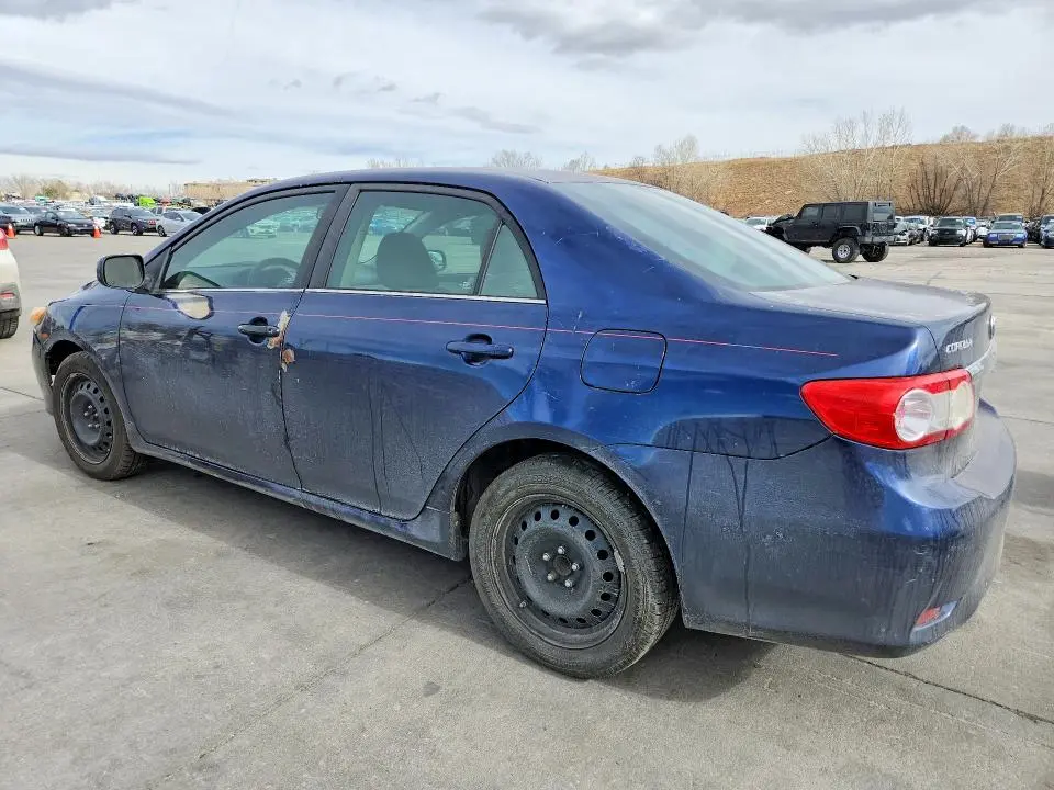 2013 TOYOTA COROLLA LE  