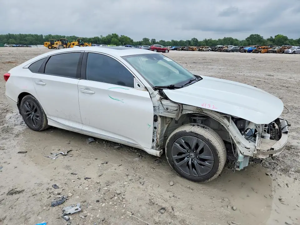 2019 HONDA ACCORD TOURING HYBRID  