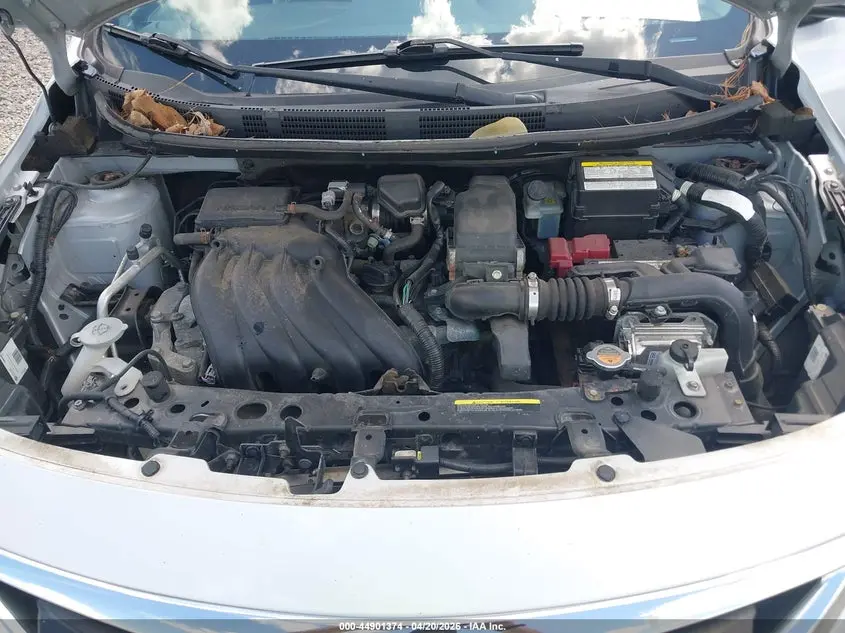 2016 NISSAN VERSA  