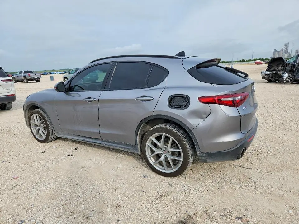 2018 ALFA ROMEO STELVIO TI SPORT  