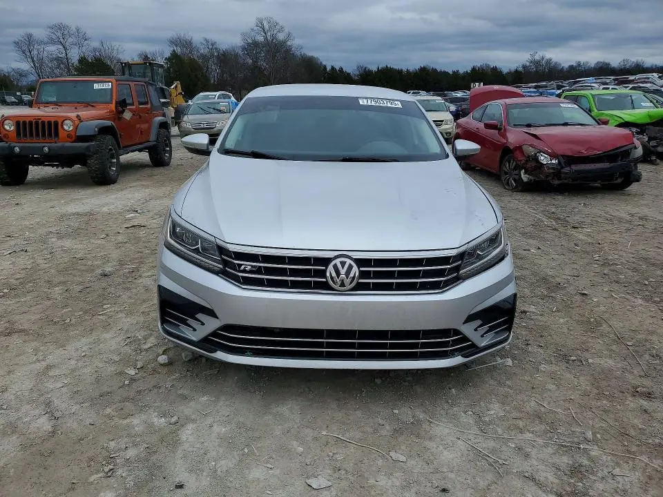 2017 VOLKSWAGEN PASSAT R-LINE  
