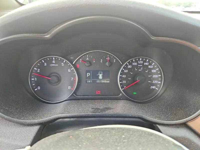 2016 KIA RONDO   