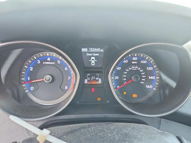 2013 HYUNDAI ELANTRA GT BASE  