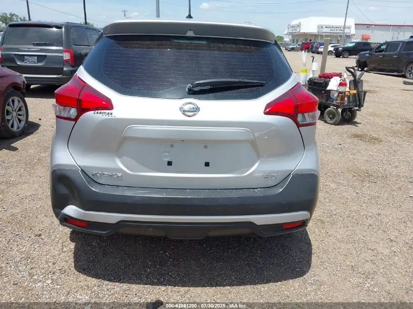 2019 NISSAN KICKS SR