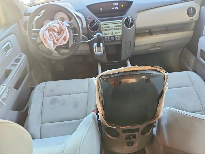 2011 HONDA PILOT LX  