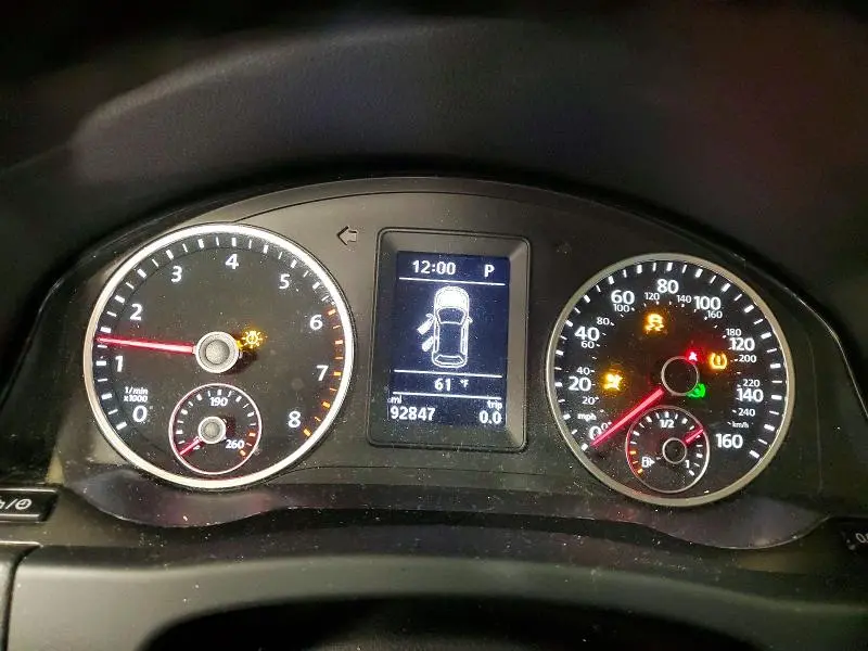 2017 VOLKSWAGEN TIGUAN SEL  