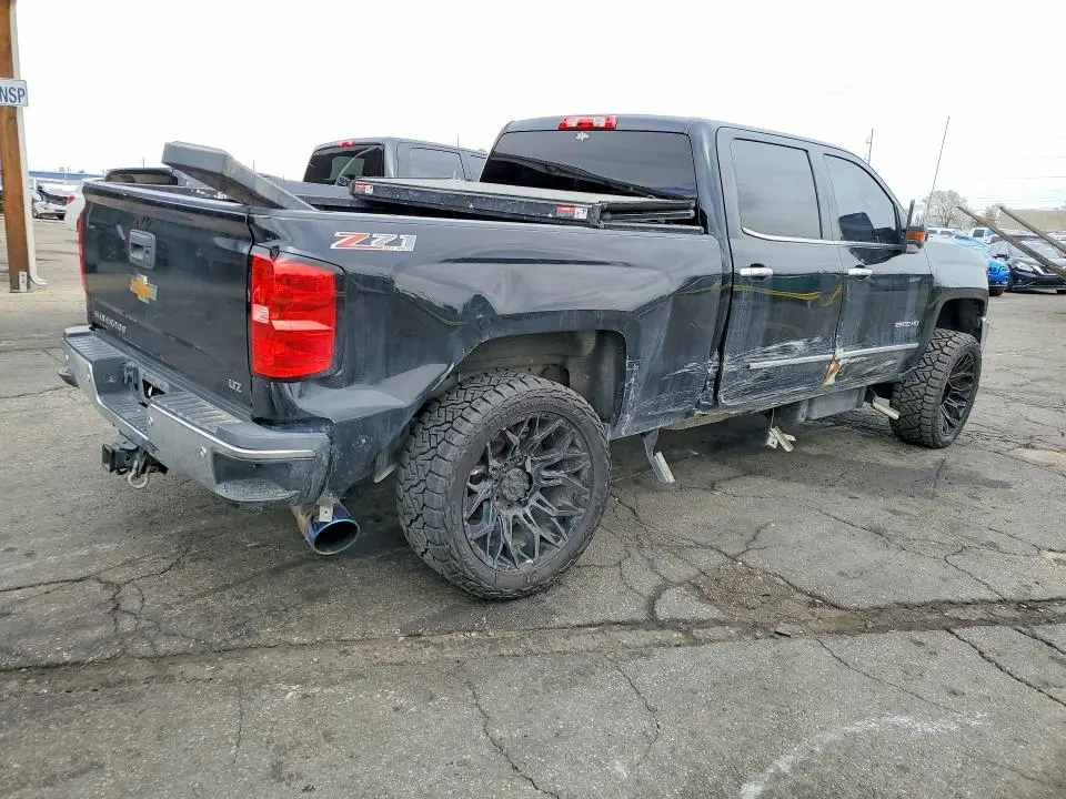 2015 CHEVROLET SILVERADO K2500 HEAVY DUTY LTZ  