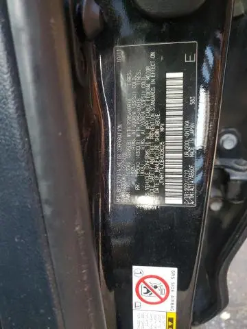 2011 TOYOTA LAND CRUISER   