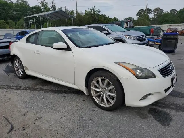 2012 INFINITI G37 