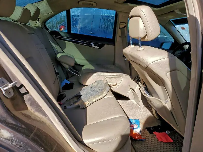 2013 MERCEDES-BENZ C 250  