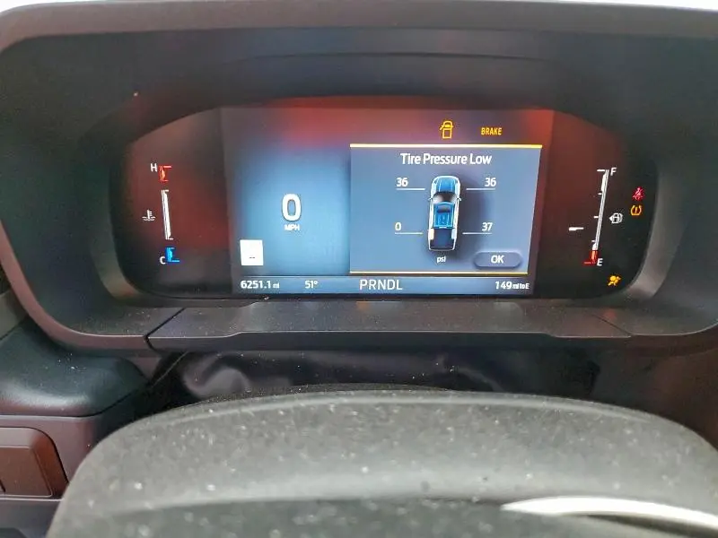 2025 FORD MAVERICK LARIAT  