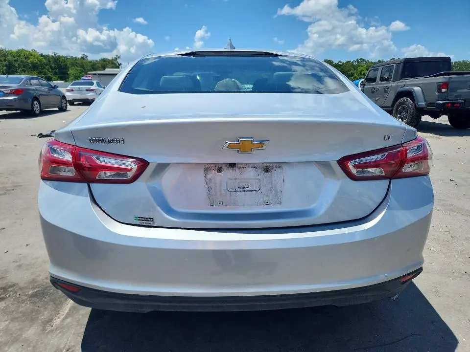 2022 CHEVROLET MALIBU LT  