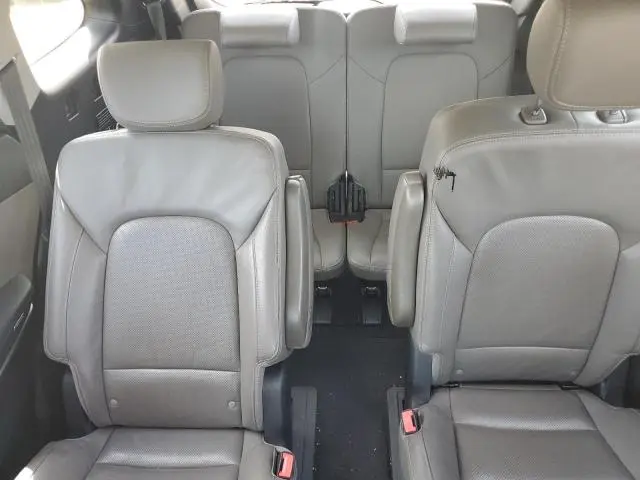 2016 HYUNDAI SANTA FE SE  