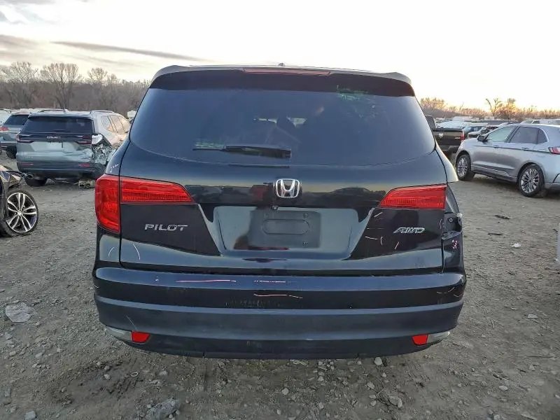 2017 HONDA PILOT EX  