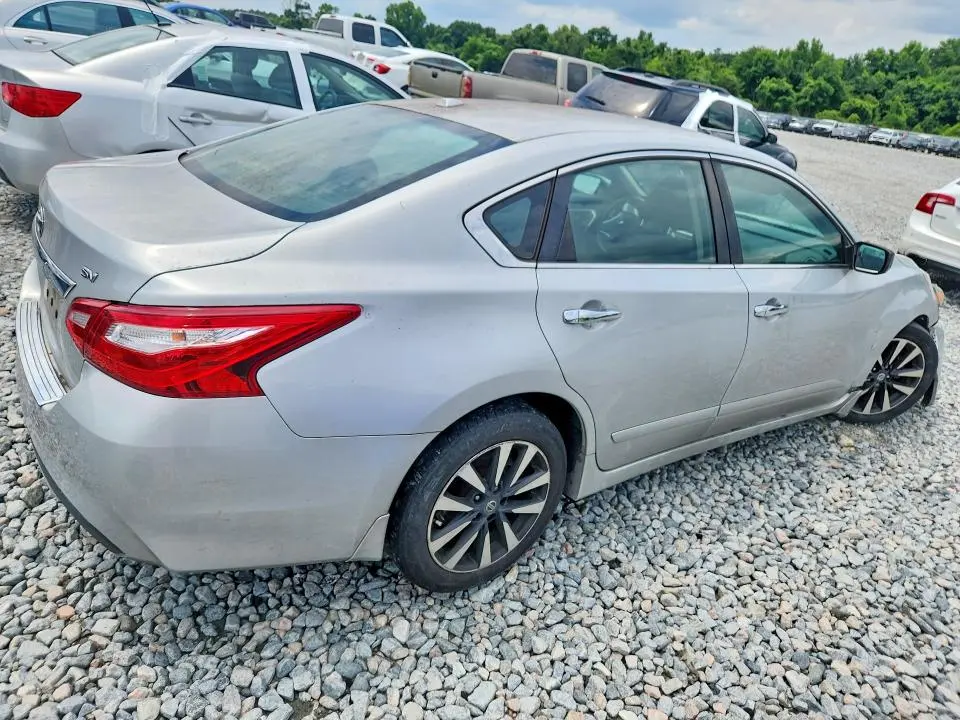 2017 NISSAN ALTIMA 2.5 SV  