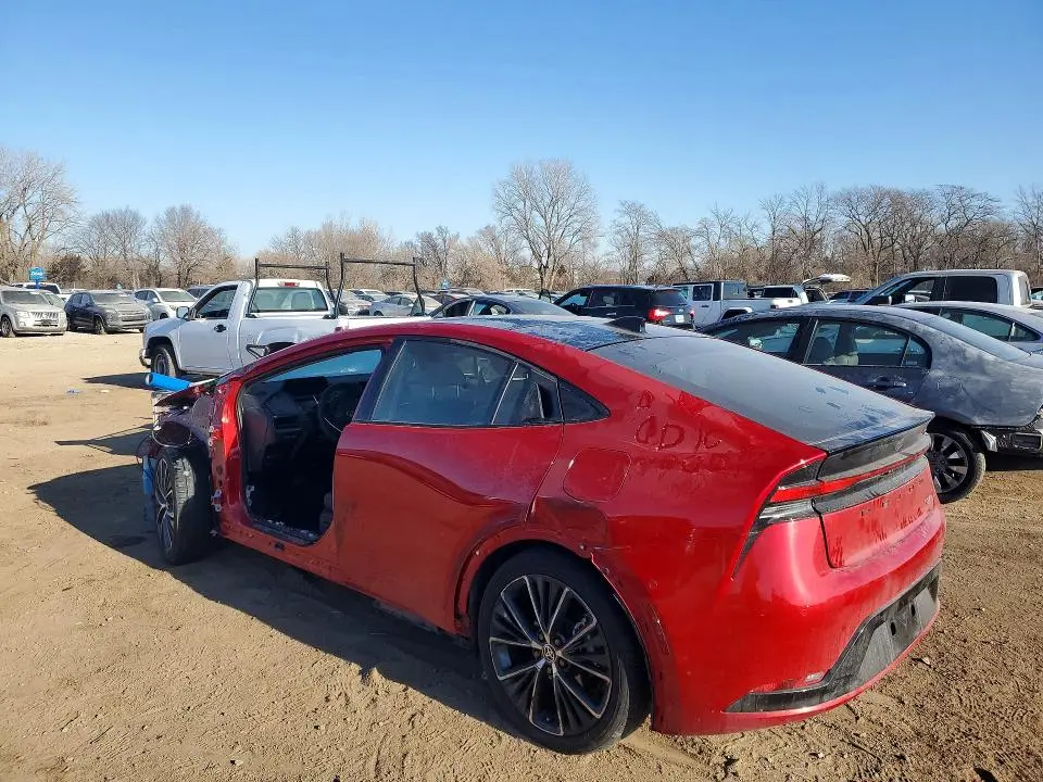 2024 TOYOTA PRIUS LE  