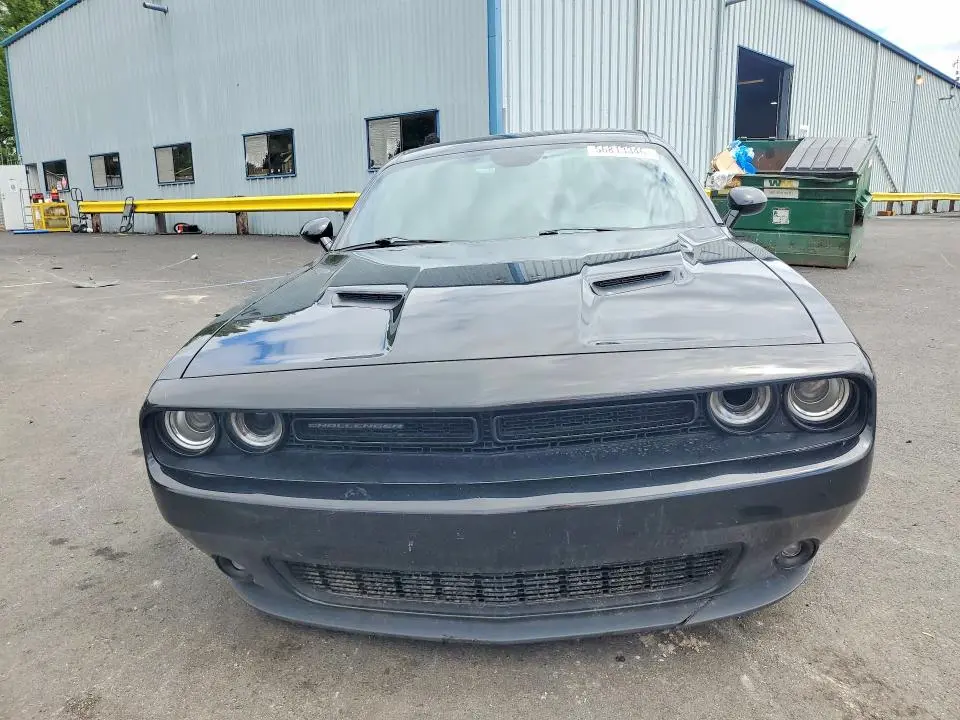2017 DODGE CHALLENGER SXT  