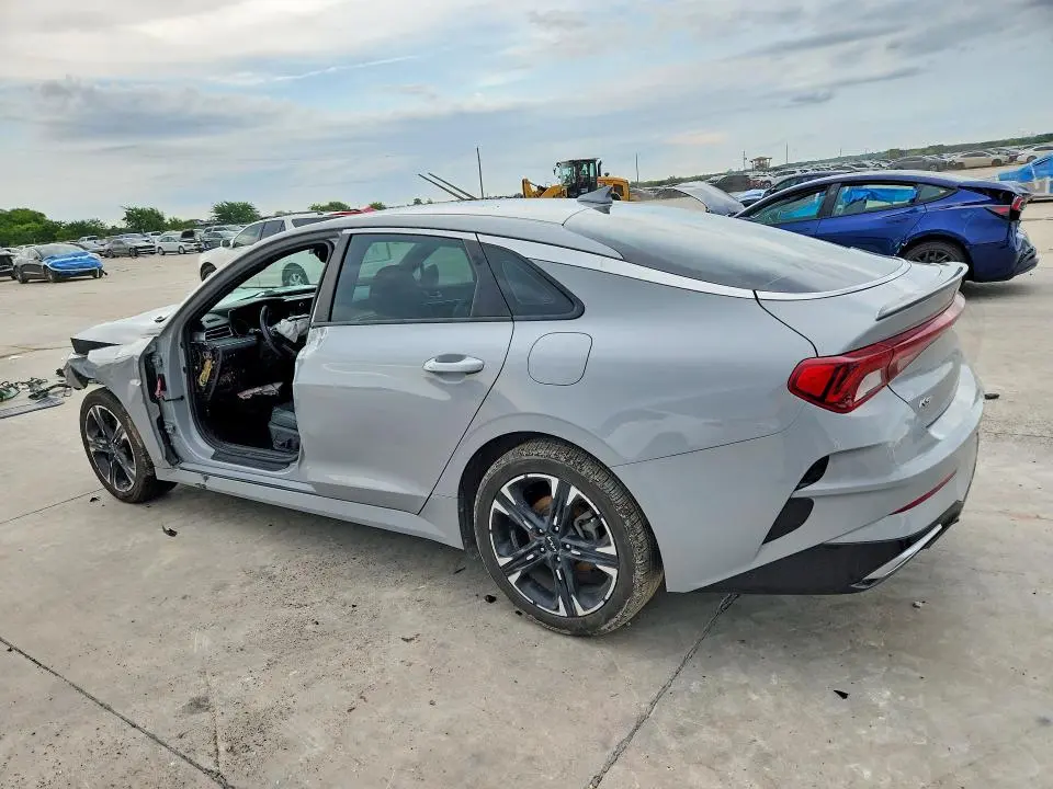 2022 KIA K5 GT LINE  
