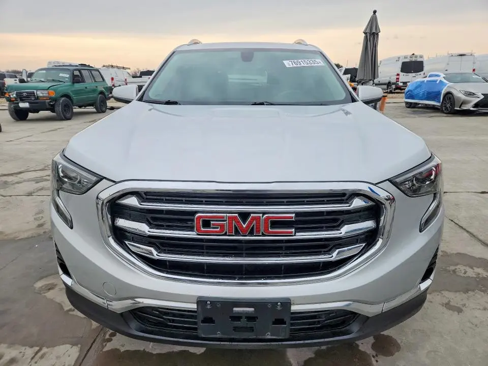 2019 GMC TERRAIN SLT  
