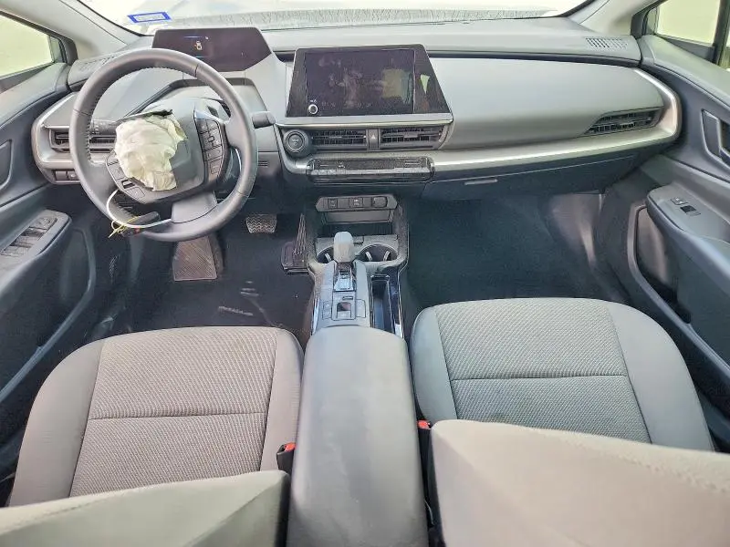 2024 TOYOTA PRIUS LE  