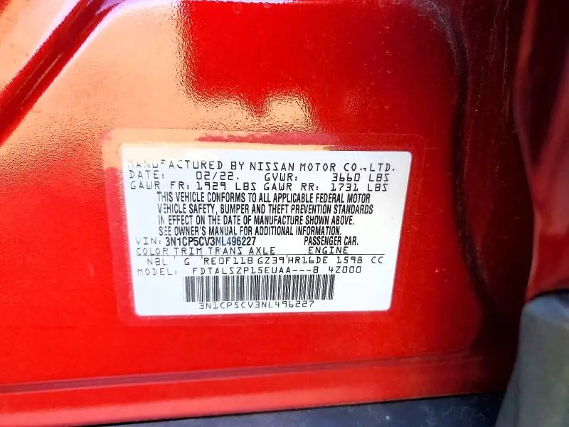 2022 NISSAN KICKS SV  