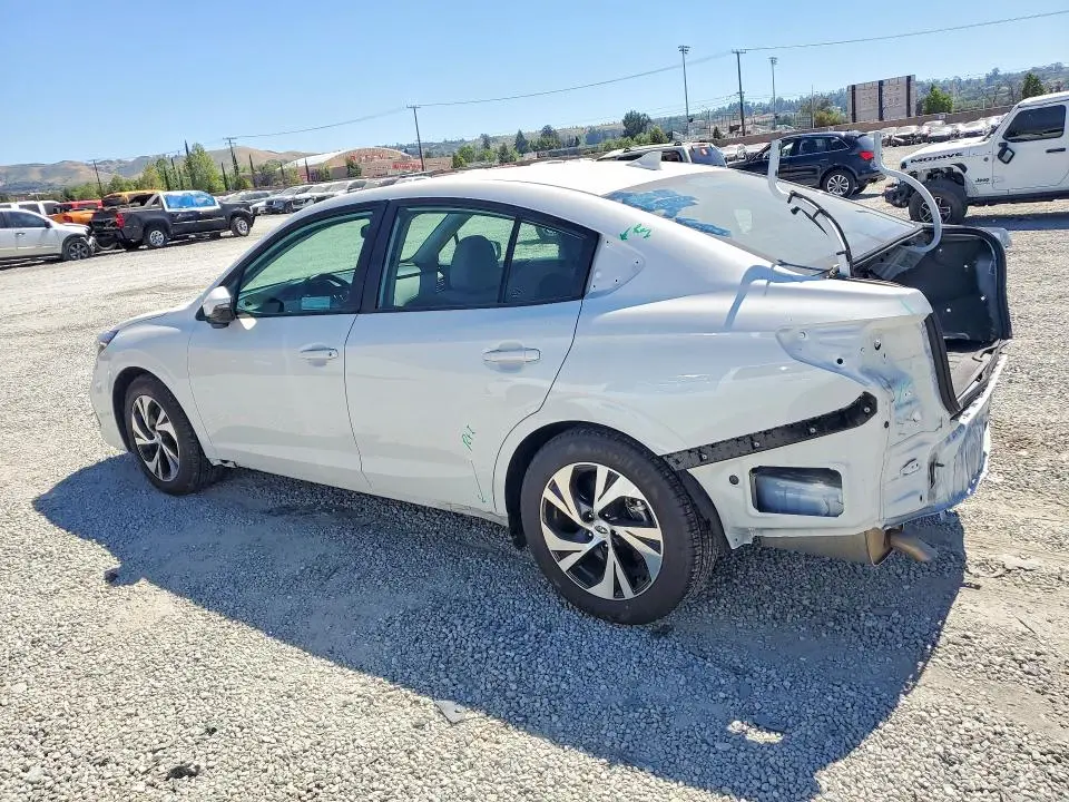 2025 SUBARU LEGACY PREMIUM  
