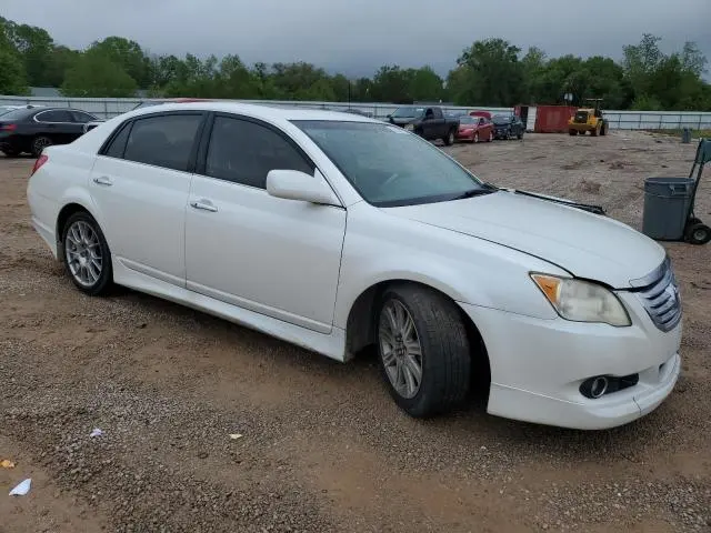 2010 TOYOTA AVALON XL  