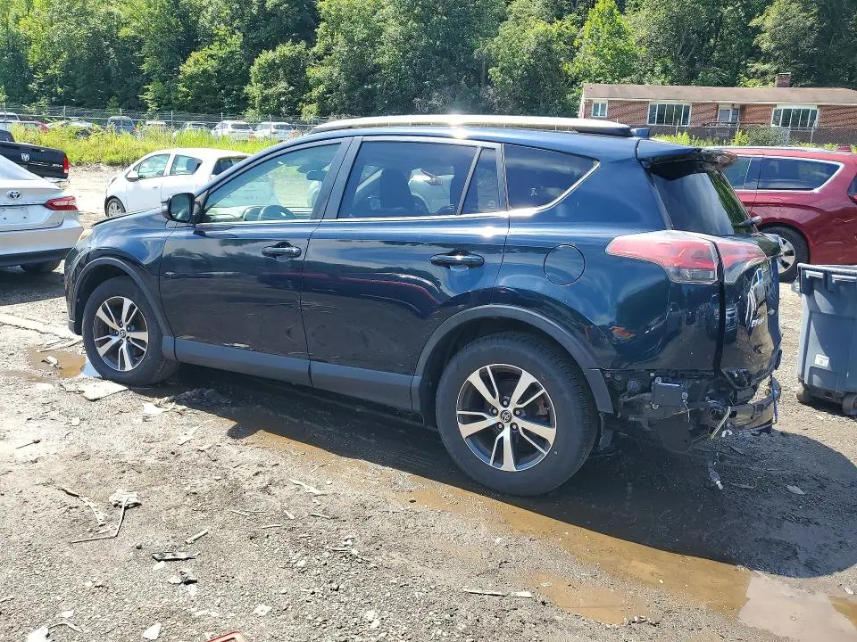2018 TOYOTA RAV4 XLE  